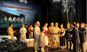 혁명가극 <한 자위단원의 운명> 무대미술