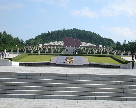 혁명렬사릉3